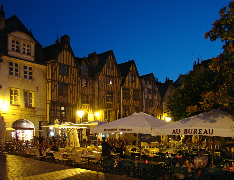 City Trip à Tours : belle de jour comme de nuit