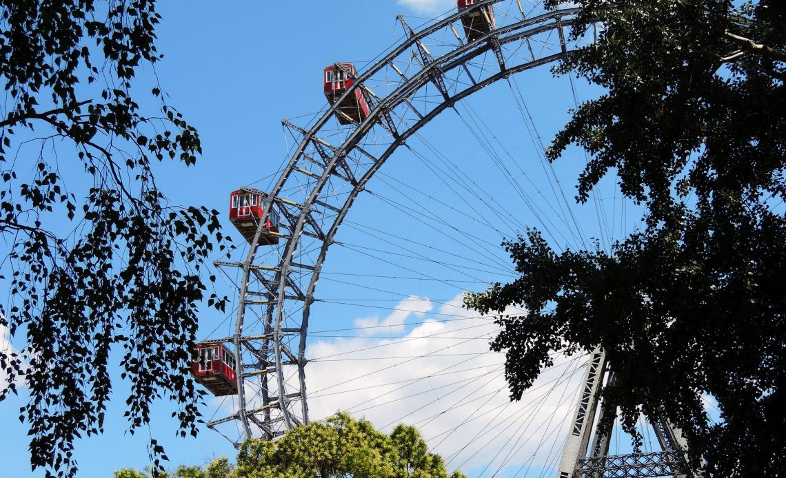 Un parc d’attraction à l’abandon va devenir un centre artistique