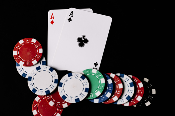 Jouer au casino en ligne ou voyager à Las Vegas, que choisir ?