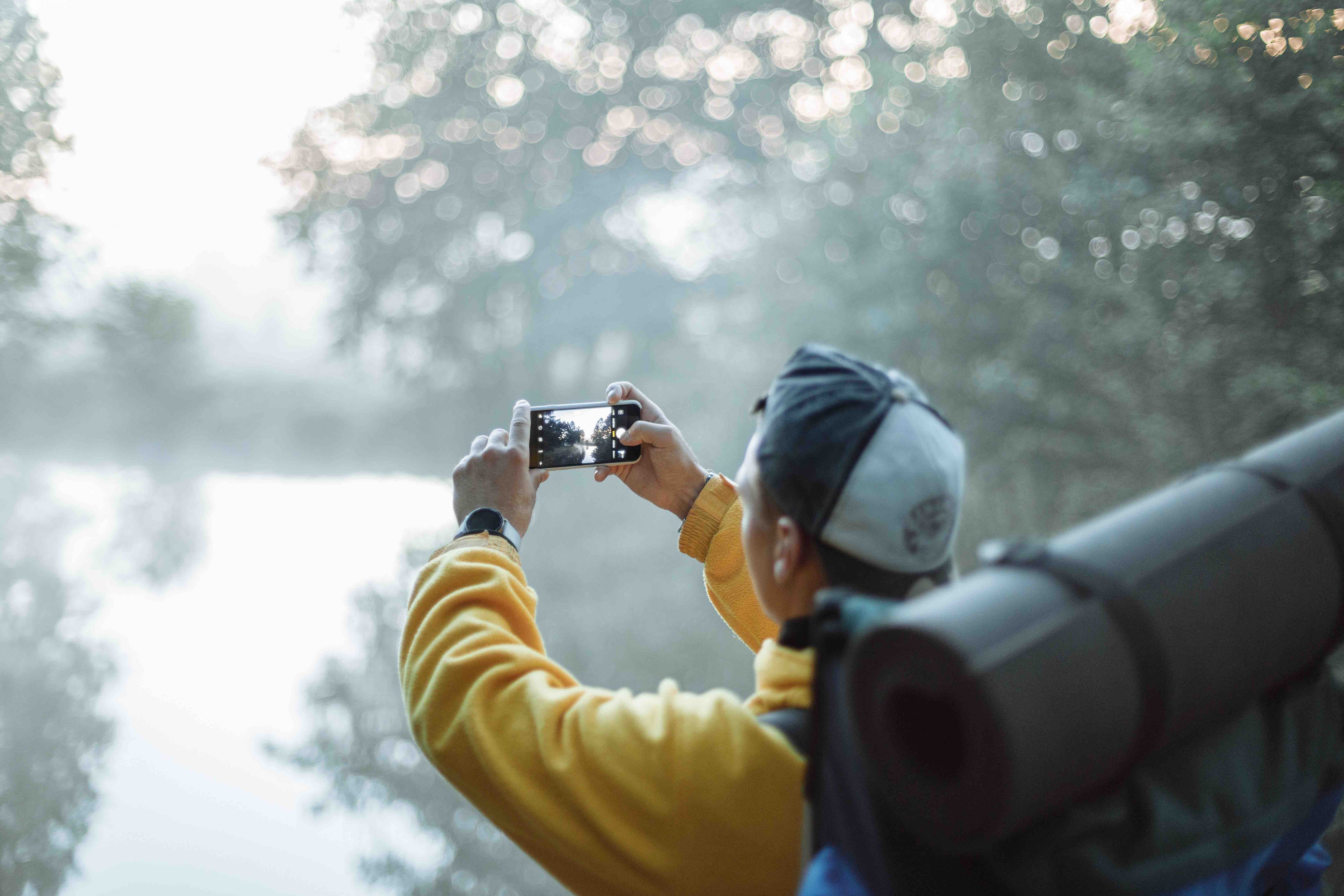Comment utiliser son smartphone pour se divertir lors des voyages pendant la pandémie ?