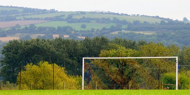 Le groundhopping, ce phénomène à la mode qui mélange voyage et stades de foot 